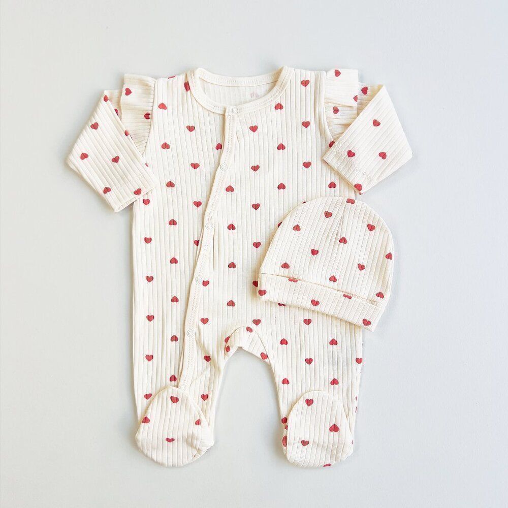 Dreamline Baby Organic Cotton Romper & Hat Set hearts
